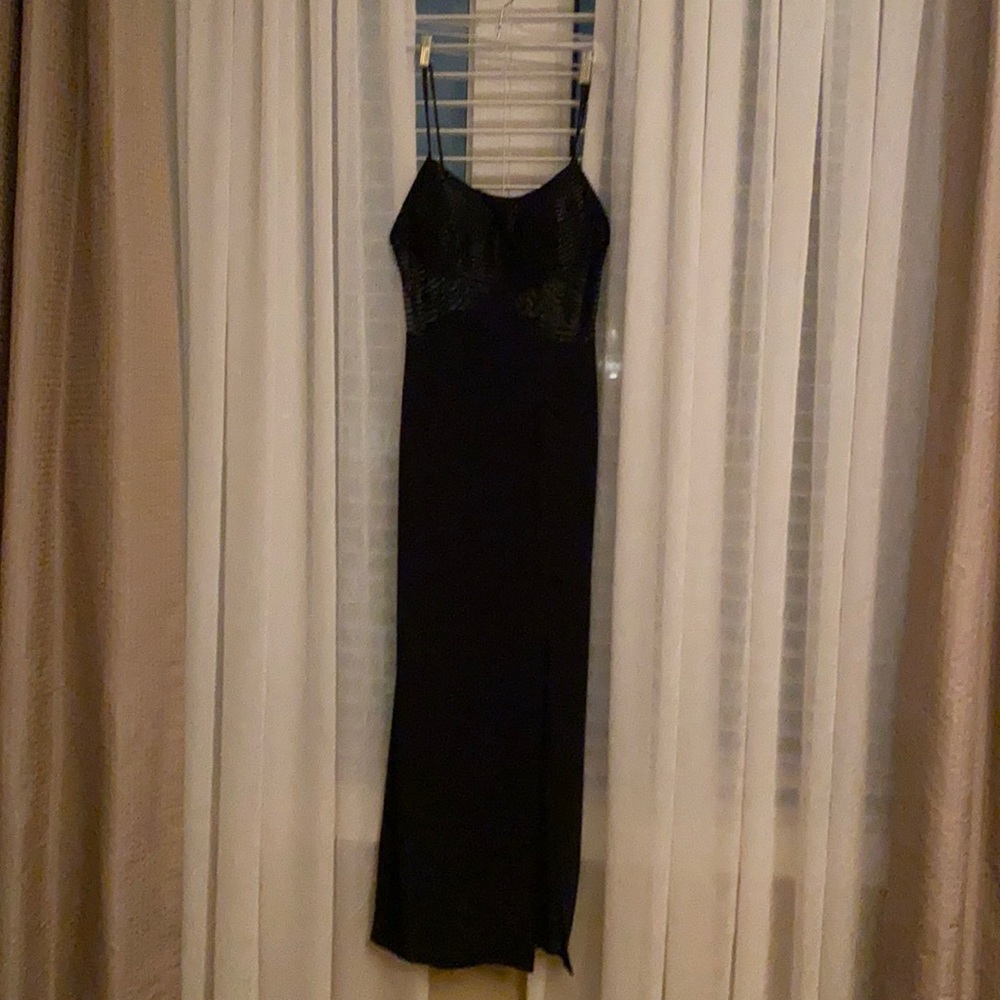 Fayazi Evening Gown Black